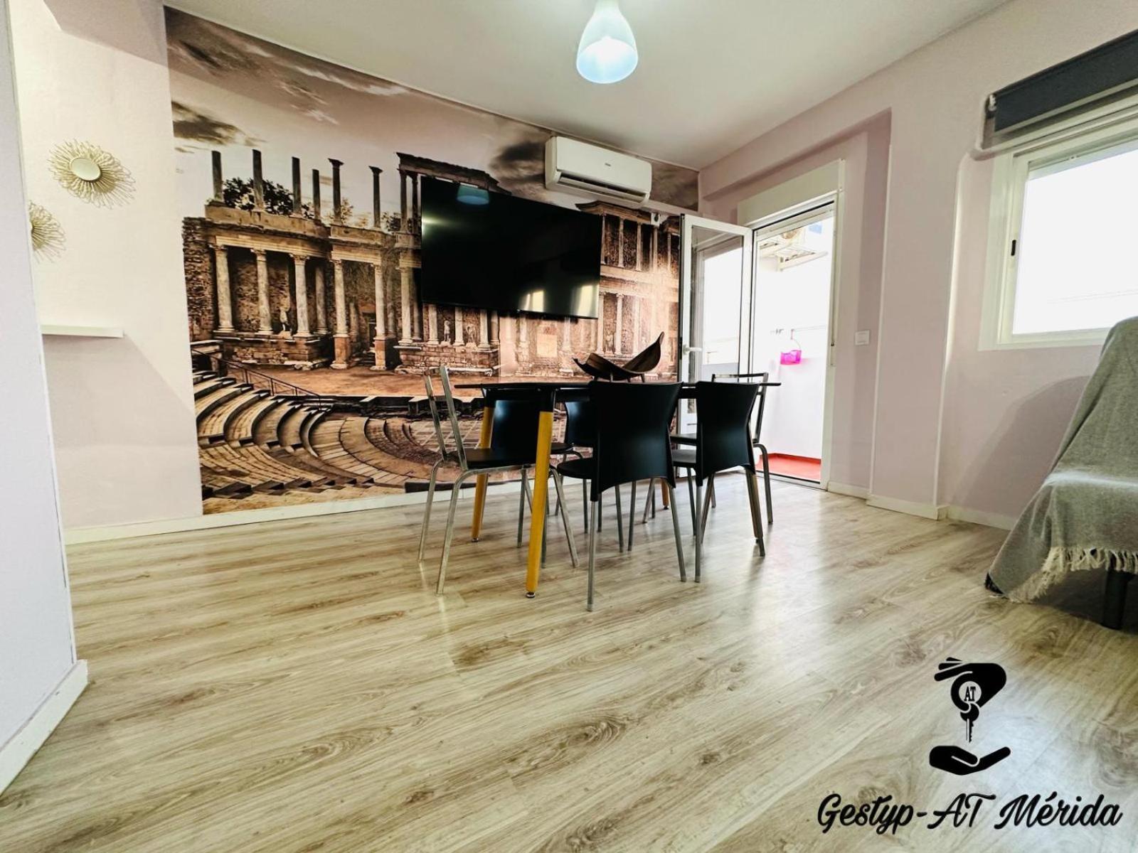 Imperium Apartamentos Centro Parking Gratis Мерида Екстериор снимка