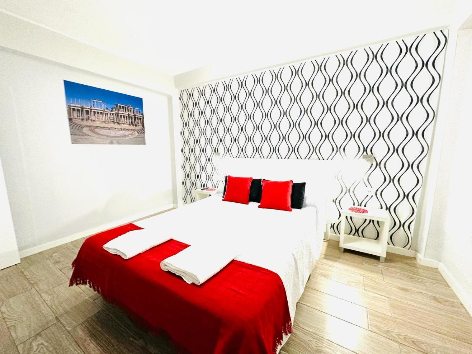 Imperium Apartamentos Centro Parking Gratis Мерида Екстериор снимка