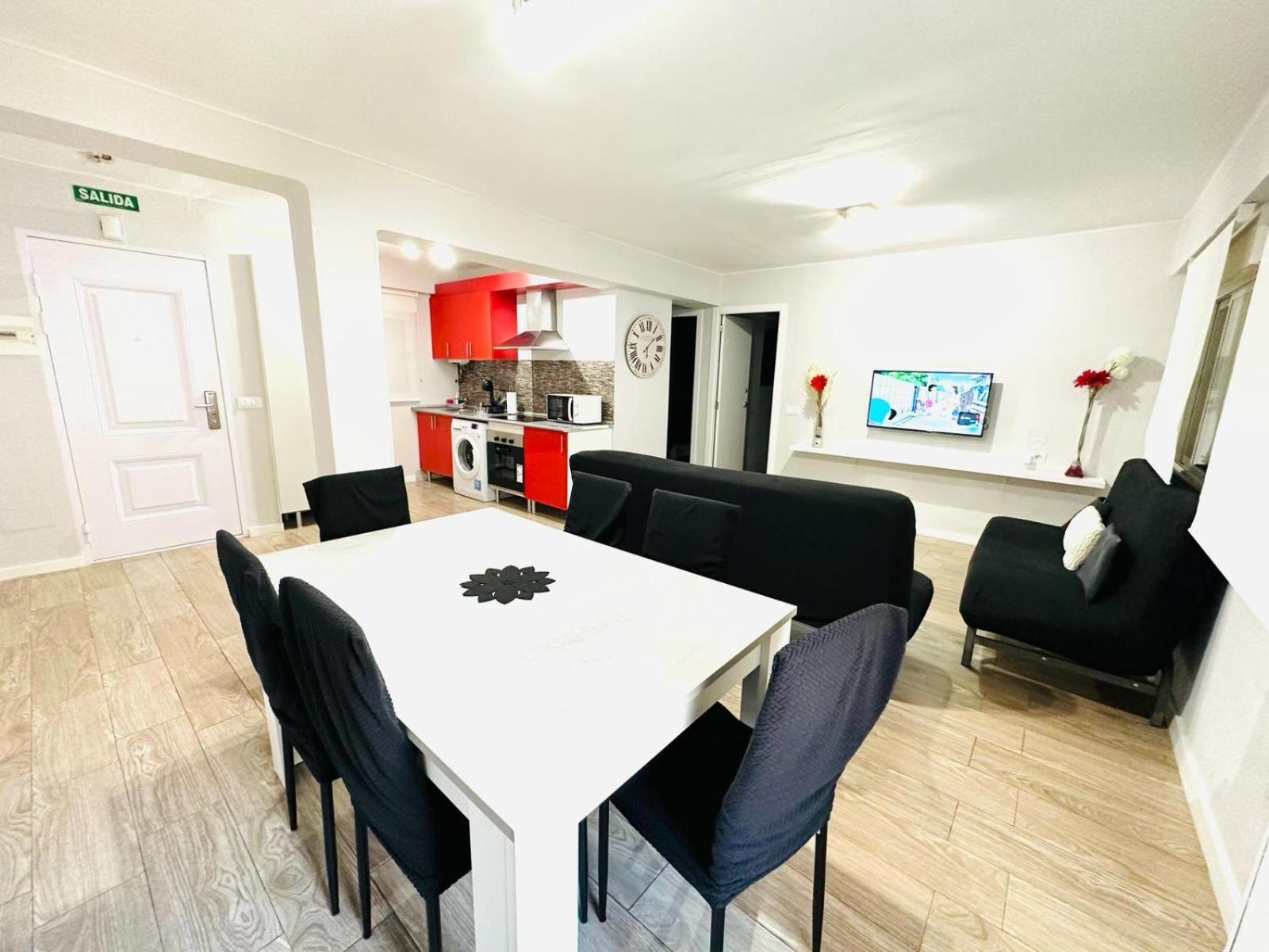Imperium Apartamentos Centro Parking Gratis Мерида Екстериор снимка