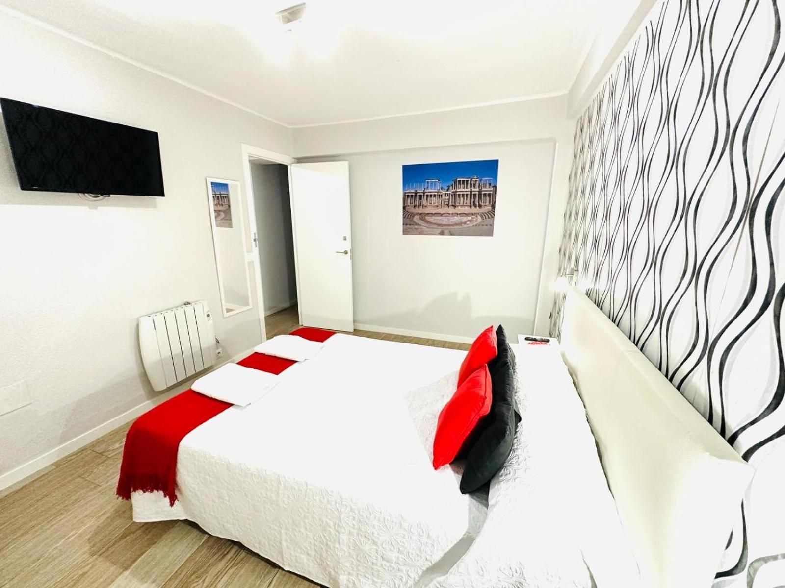 Imperium Apartamentos Centro Parking Gratis Мерида Екстериор снимка